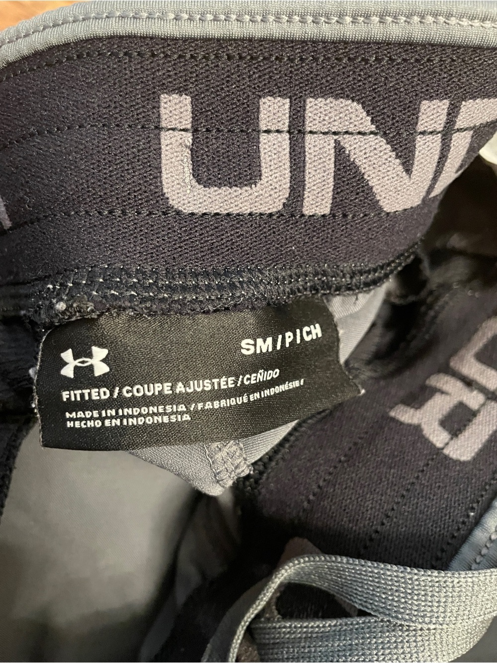 Under Armour Men's Grey and Black Jogger Sweatpants, set of 3 - Picture 3 of 3